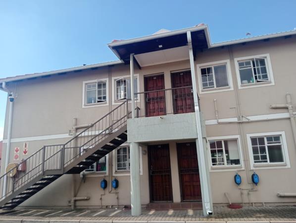 2 Bedroom Flat