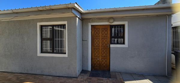 1 Bedroom Garden Cottage