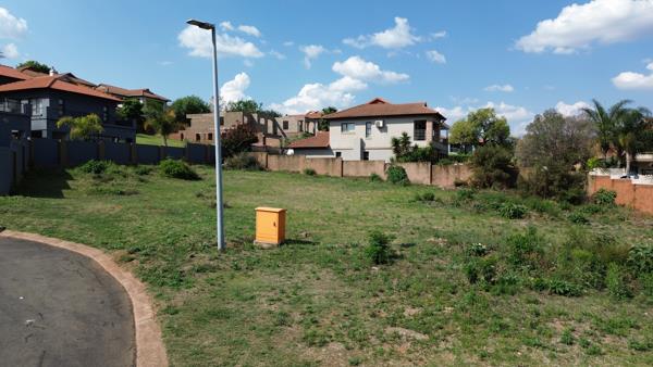 980 m² Land