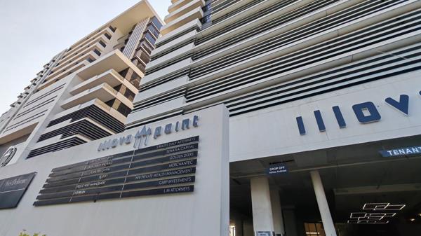 351 m² Office Space
