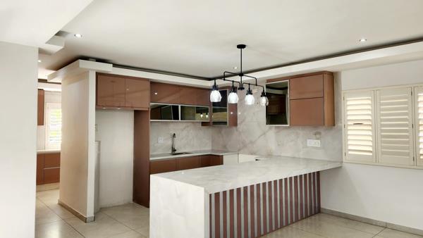 4 Bedroom Townhouse