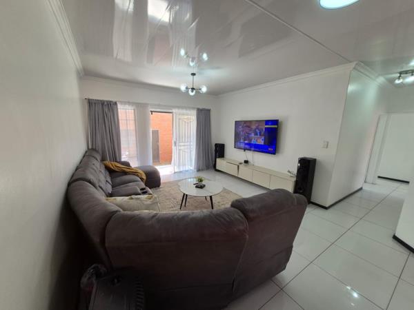 4 Bedroom Townhouse
