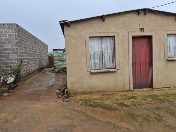 2 Bedroom House