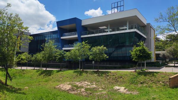 3 438 m² Commercial space