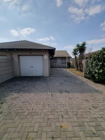 2 Bedroom Townhouse