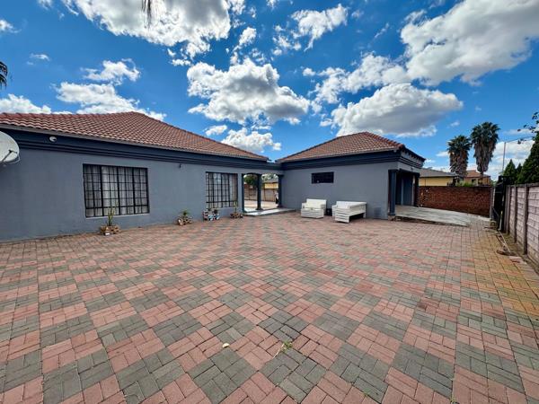 4 Bedroom House
