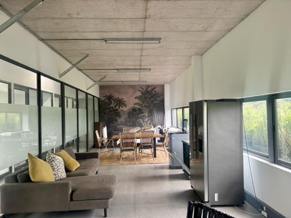 48 m² Commercial space