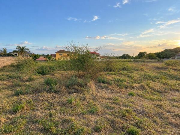 1 457 m² Land