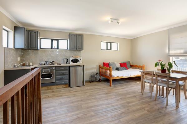 1 Bedroom Flat