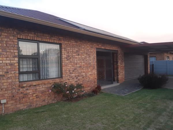 3 Bedroom Simplex