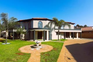 5 Bedroom House