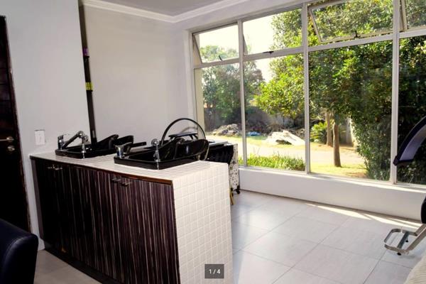 0.5 Bedroom House
