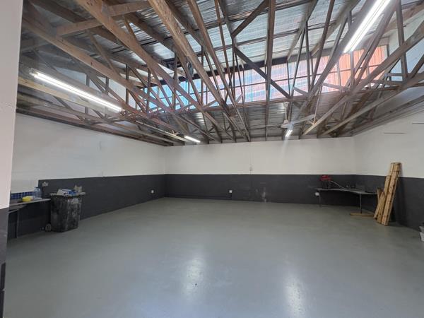 100 m² Industrial space