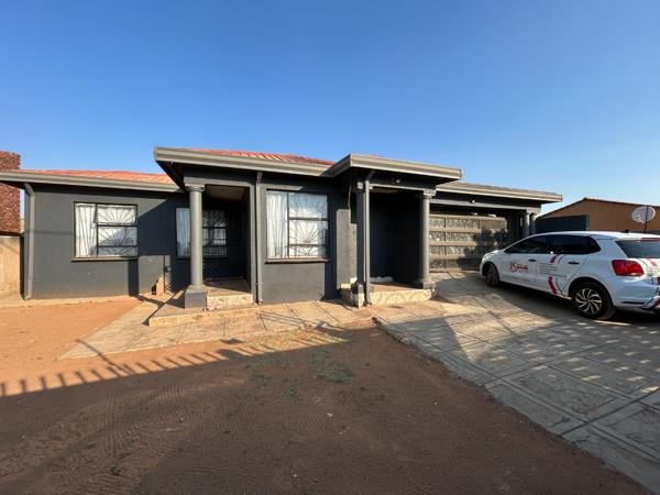 4 Bedroom House