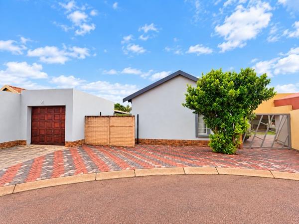 2 Bedroom Simplex