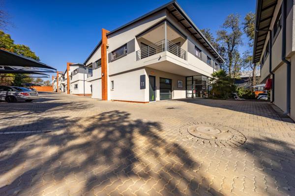 240 m² Commercial space
