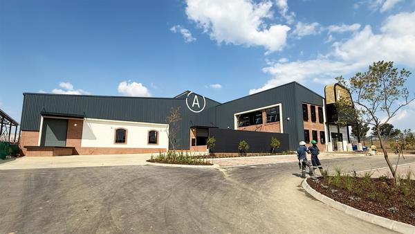 2 493 m² Industrial space