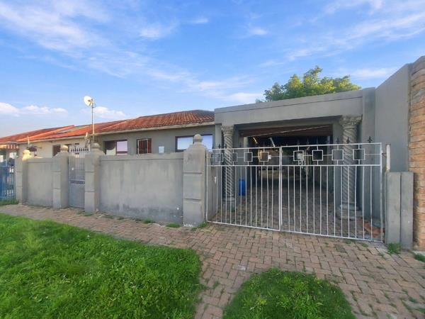 2 Bedroom House