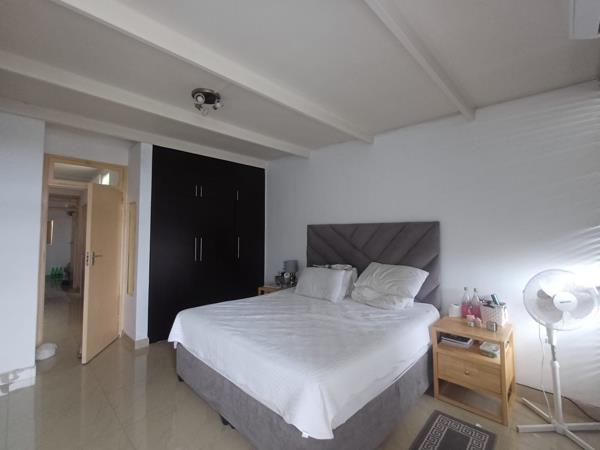 2 Bedroom Duplex