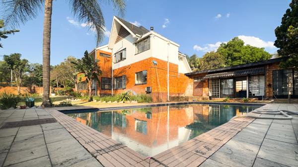 6 Bedroom House