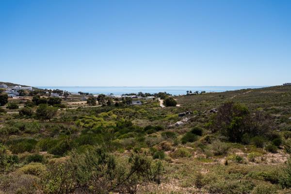 405 m² Land