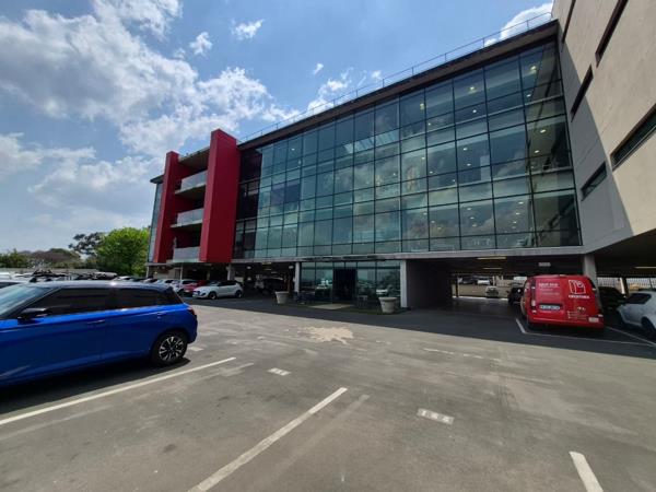 241 m² Commercial space