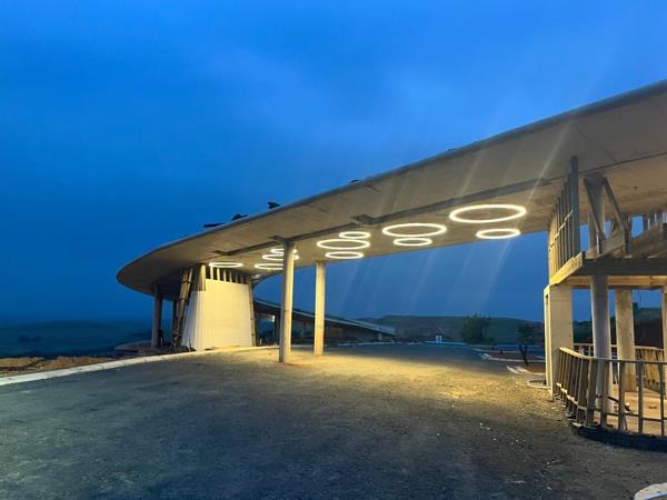 1 375 m² Land