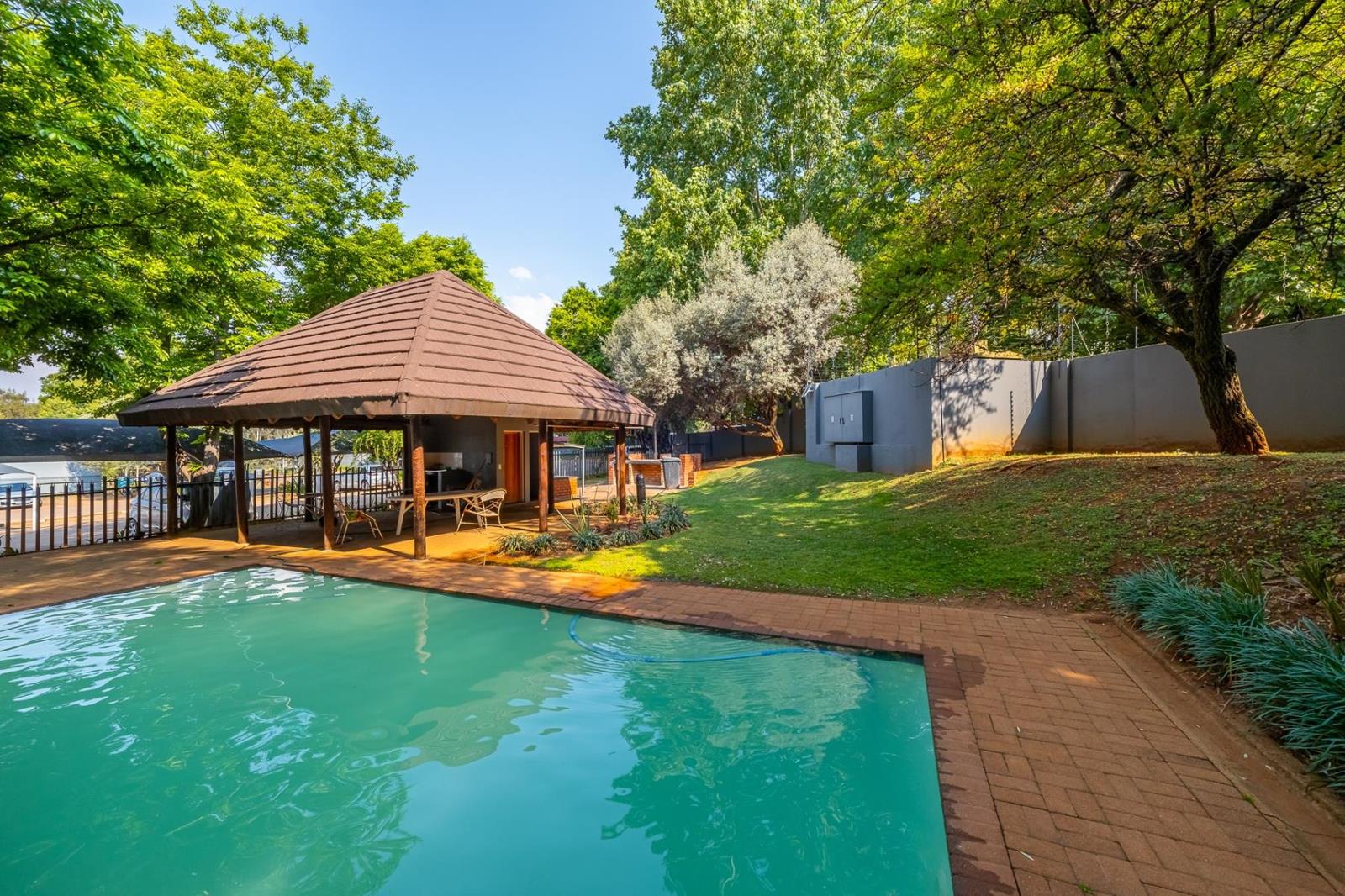 3 Bedroom Apartment in Westdene