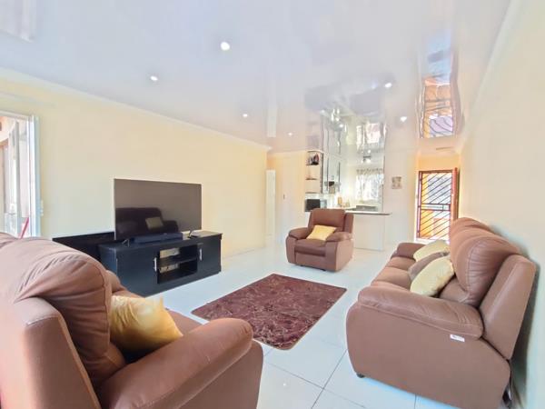 3 Bedroom Townhouse