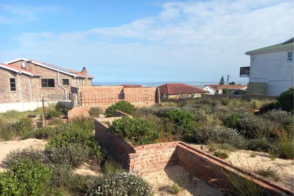982 m² Land