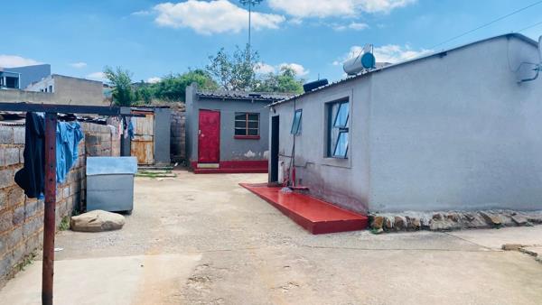 2 Bedroom House