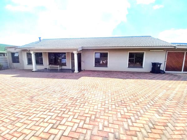 4 Bedroom House