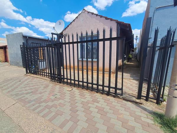 2 Bedroom House
