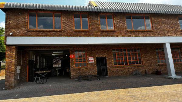 347 m² Commercial space