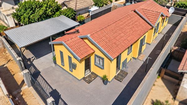 5 Bedroom House