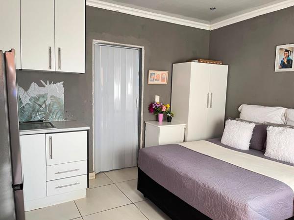 Bachelor apartment