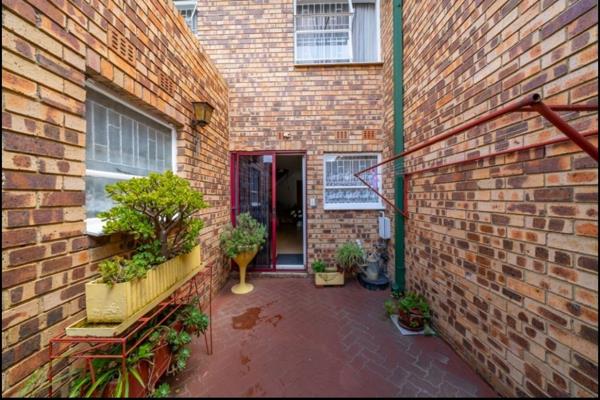 3 Bedroom Townhouse