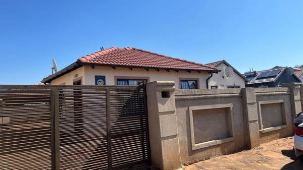 2 Bedroom House