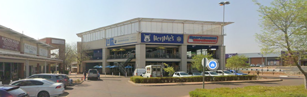 302.2 m² Commercial space