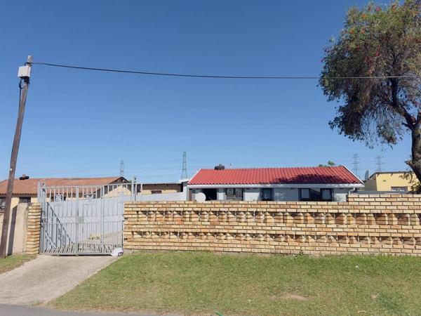 2 Bedroom House