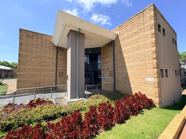 493 m² Commercial space