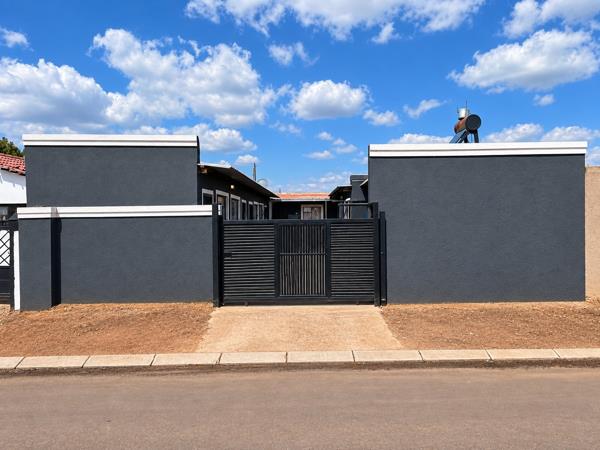 9 Bedroom Apartment