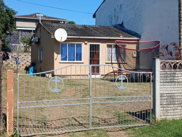 2 Bedroom House
