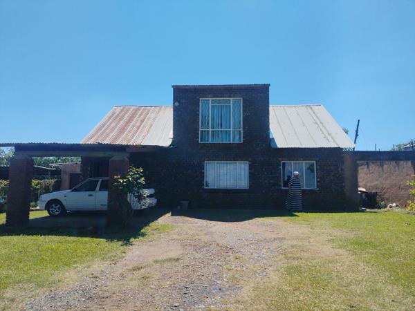 2 Bedroom House