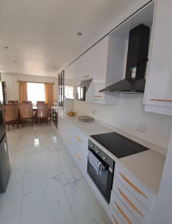 3 Bedroom Simplex
