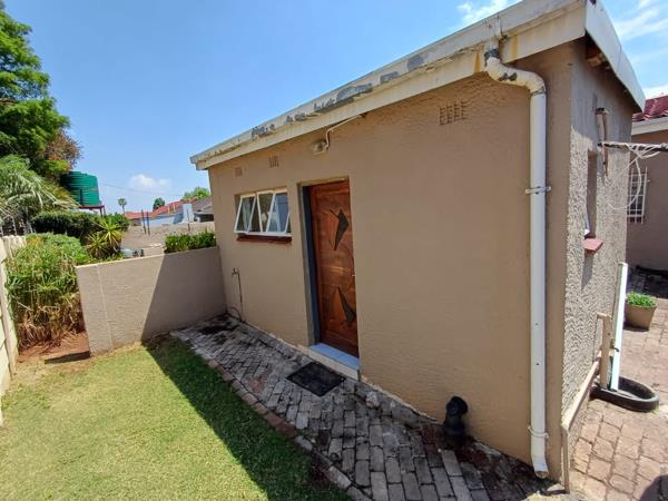 0.5 Bedroom Garden Cottage