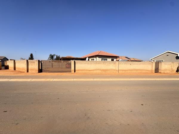 3 Bedroom House