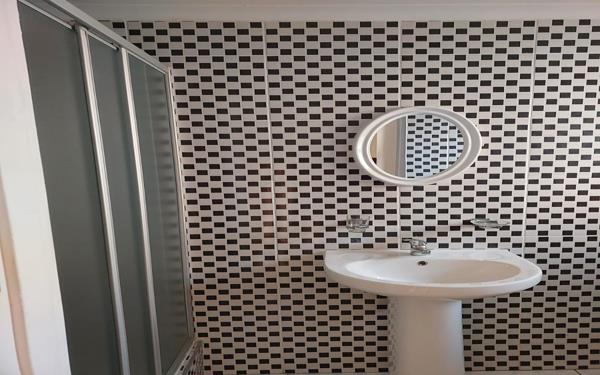 1 Bedroom Garden Cottage