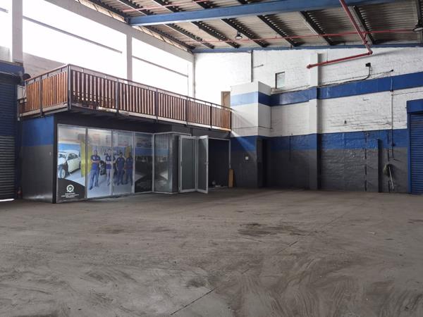 250 m² Industrial space