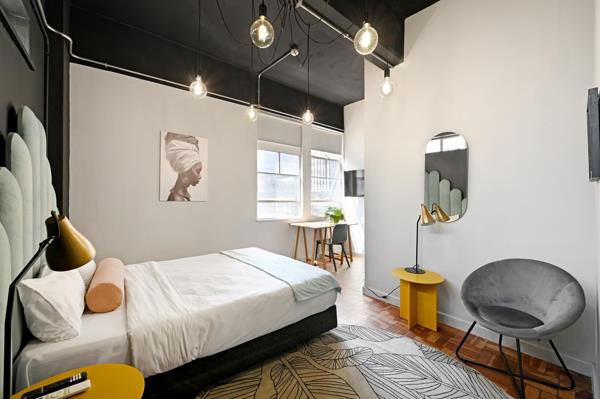 Studio Apartment